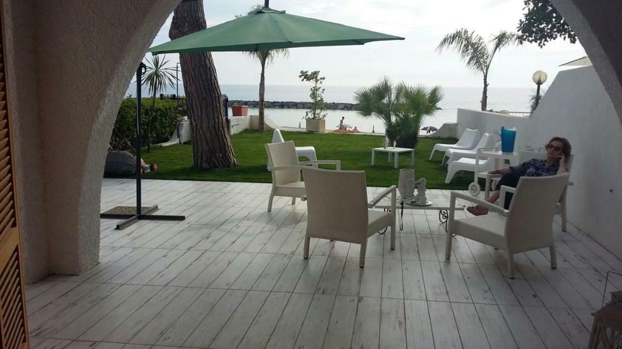 Villa A Diamante Sulla Spiaggia Белведере Маритимо Екстериор снимка